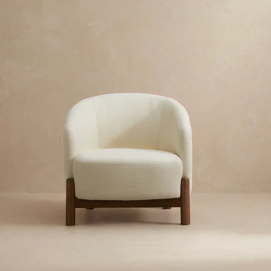 Giverny White Cotton Linen Barrel Accent Chair | Modern Upholstered Lounge Chair